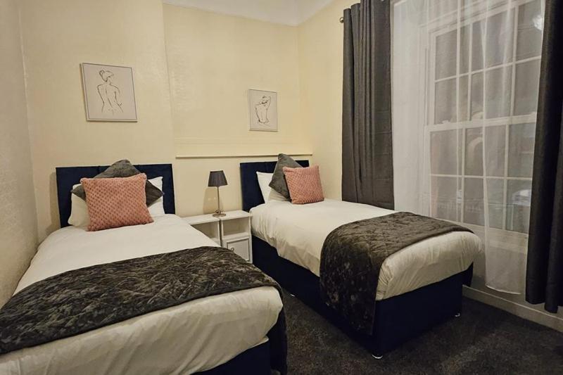 Bush Hotel County Leitrim ภายนอก รูปภาพ